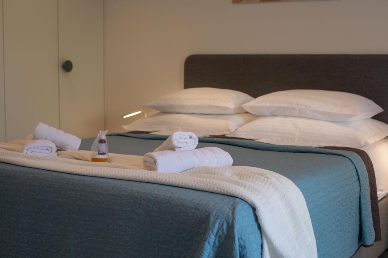 Makarska City Center Apartments エクステリア 写真